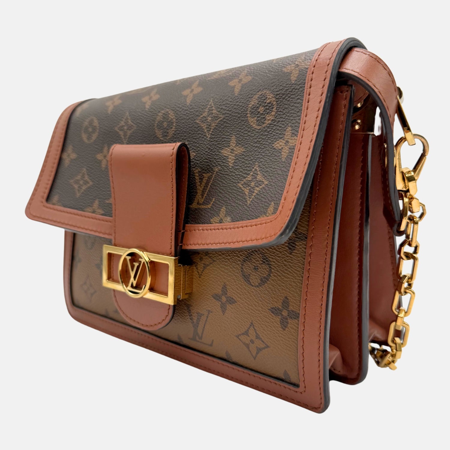 Dauphine MM Monogram Canvas