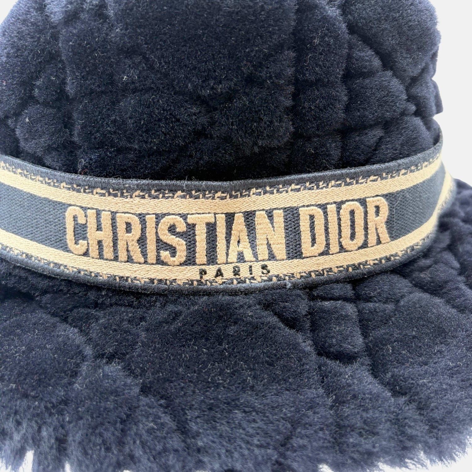 Bucket Hat Navy Blue Quilted Shearling