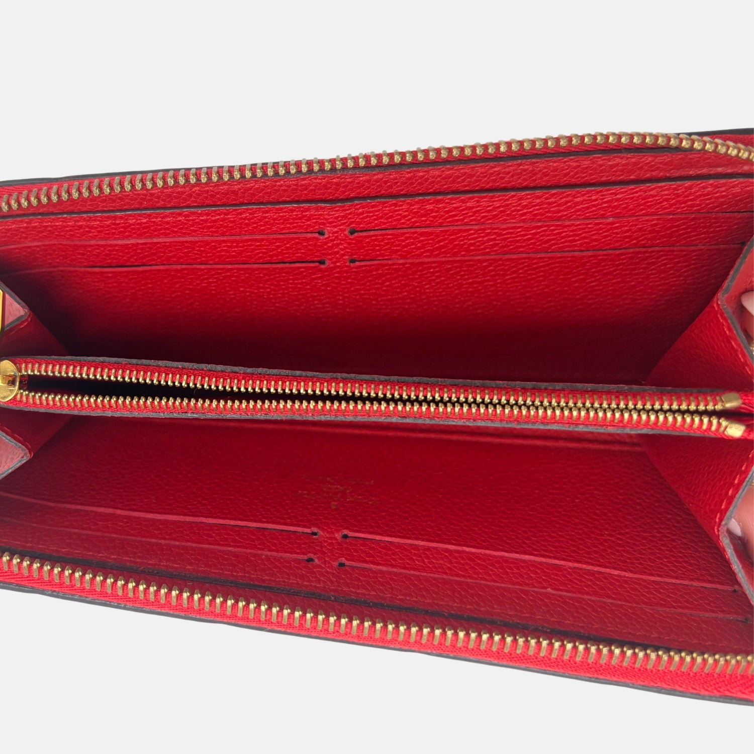 Zippy Wallet Red Empreinte Leather