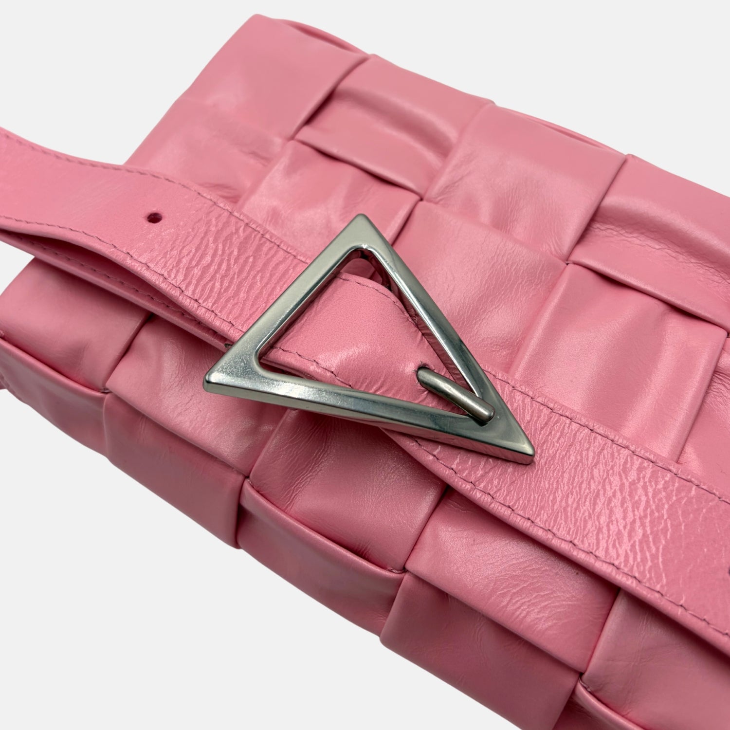 Cassette Crossbody Bag Padded Intrecciato Pink Leather