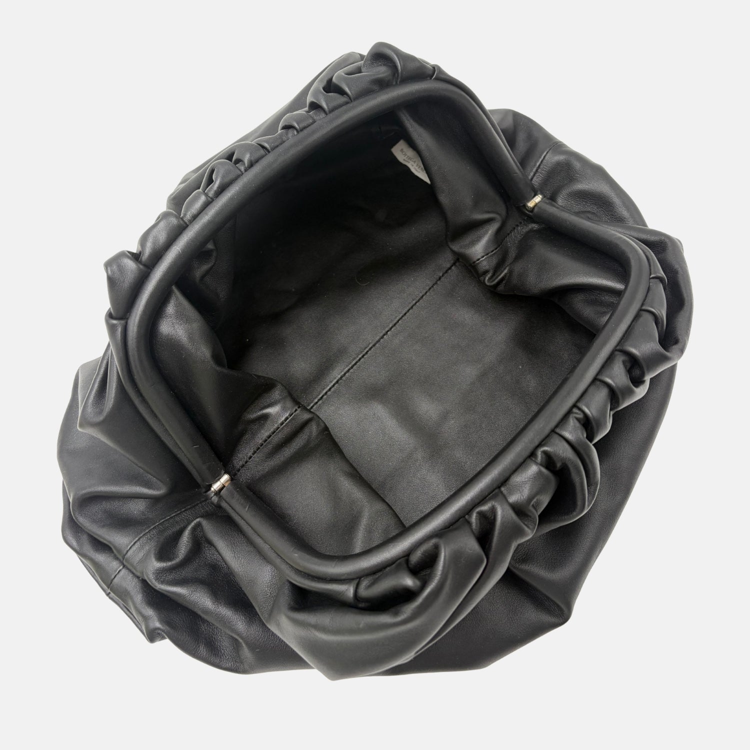 The Pouch Black