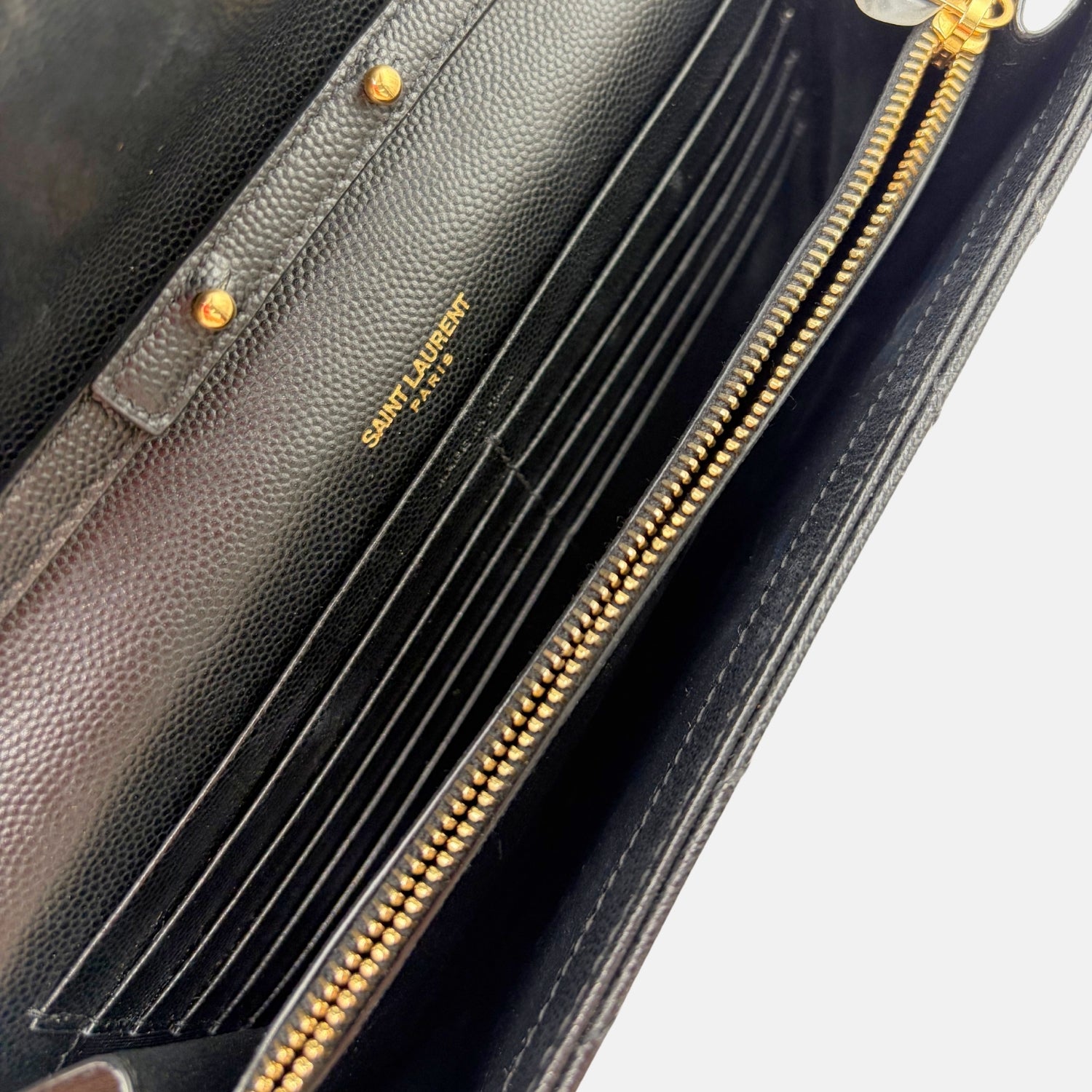 Cassandre Chevron Wallet on Chain Black Leather